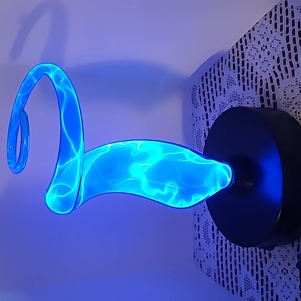 LumiSource Electra Plasma Twisted Blue Lamp
